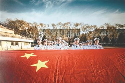 无锡大姐教你腌制酸菜的家常做法，做法简单易学，好吃易存放游戏画面